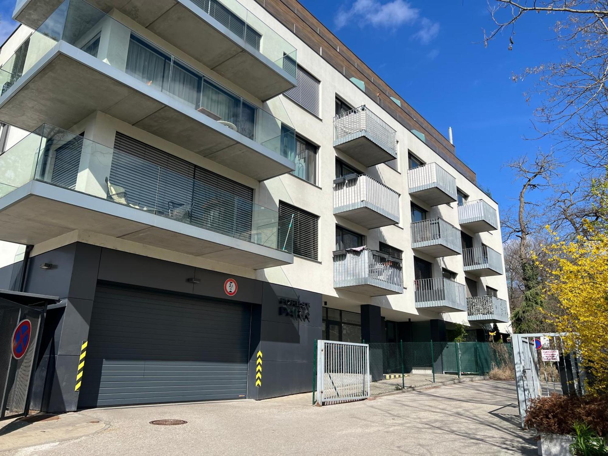 Forest Park Garden Apartment Bratysława Zewnętrze zdjęcie
